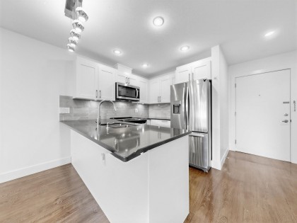 Photo 4 at 401 - 1990 Westminster Avenue, Glenwood PQ, Port Coquitlam