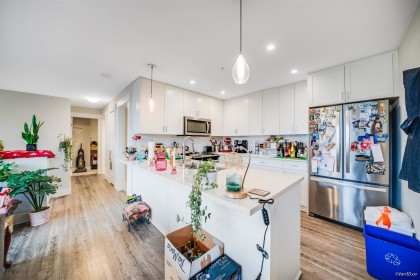 Photo 5 at 4170 - 2180 Kelly Avenue, Central Pt Coquitlam, Port Coquitlam