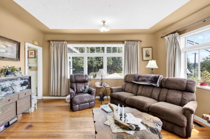 Photo 18 at 28203 Lougheed Highway, Whonnock, Maple Ridge