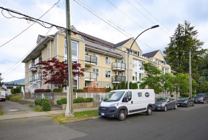 Photo 2 at PH4 - 1519 Grant Avenue, Glenwood PQ, Port Coquitlam