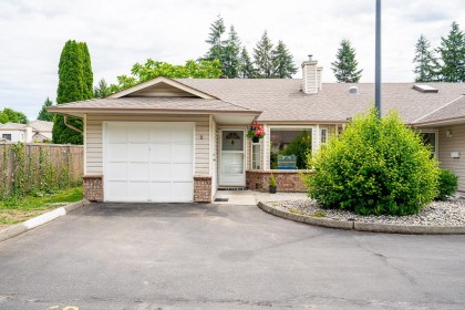 Photo 1 at 11 - 12049 217th Street, West Central, Maple Ridge