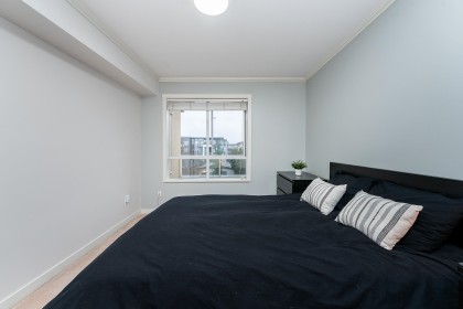 Photo 13 at 305 - 2340 Hawthorne Avenue, Central Pt Coquitlam, Port Coquitlam