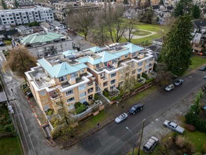 Photo 30 at 305 - 2340 Hawthorne Avenue, Central Pt Coquitlam, Port Coquitlam