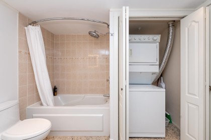 Photo 18 at 305 - 2340 Hawthorne Avenue, Central Pt Coquitlam, Port Coquitlam