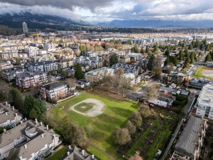 Photo 39 at 305 - 2340 Hawthorne Avenue, Central Pt Coquitlam, Port Coquitlam