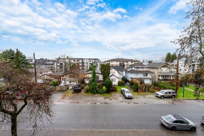 Photo 21 at 305 - 2340 Hawthorne Avenue, Central Pt Coquitlam, Port Coquitlam