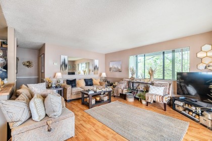 Photo 3 at 314 - 12170 222nd Street, West Central, Maple Ridge