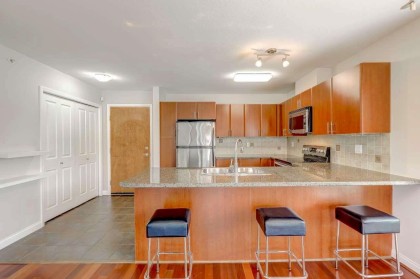 Photo 8 at 413 - 2346 Mcallister Avenue, Central Pt Coquitlam, Port Coquitlam