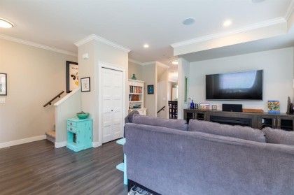 Photo 4 at 13 - 10480 248 Street, Thornhill MR, Maple Ridge