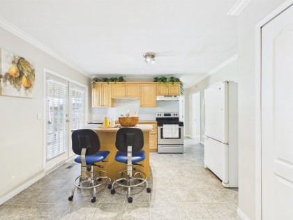 Photo 4 at 20875 Camwood Avenue, Southwest Maple Ridge, Maple Ridge