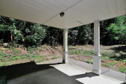 Photo 17 at 25982 Dewdney Trunk Road, Maple Ridge