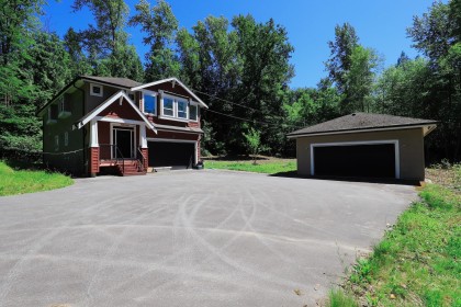 Photo 1 at 25982 Dewdney Trunk Road, Maple Ridge