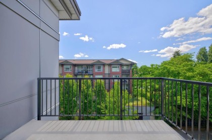 Photo 16 at 404 - 2382 Atkins Avenue, Central Pt Coquitlam, Port Coquitlam