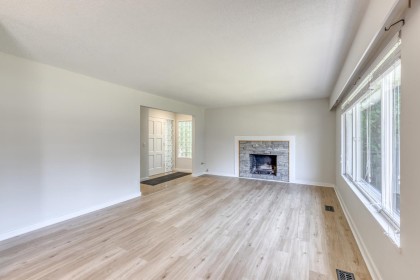 Photo 7 at 11939 Dover Street, West Central, Maple Ridge