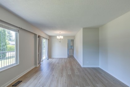 Photo 10 at 11939 Dover Street, West Central, Maple Ridge