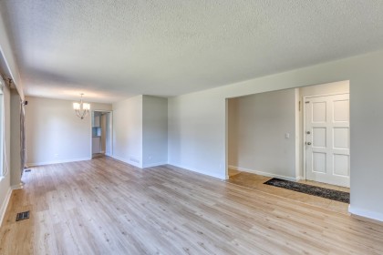 Photo 8 at 11939 Dover Street, West Central, Maple Ridge