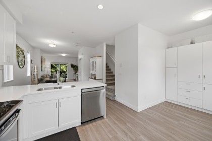 Photo 8 at 6 - 1818 Harbour Street, Citadel PQ, Port Coquitlam