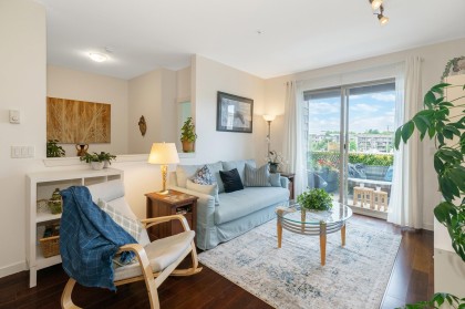 Photo 3 at 310 - 2336 Whyte Avenue, Central Pt Coquitlam, Port Coquitlam