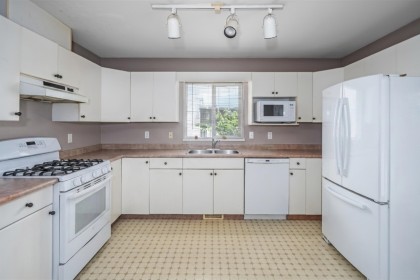 Photo 7 at 8258 Wharton Place, Mission BC, Mission