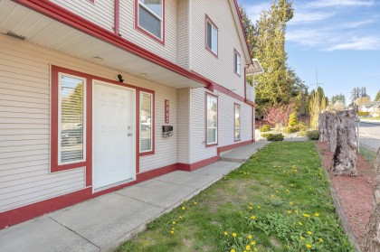 Photo 2 at 8067 Cedar Street, Mission BC, Mission