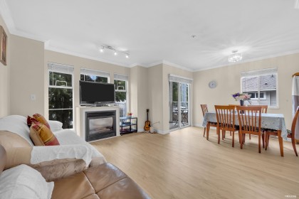 Photo 7 at 20 - 12188 Harris Road, Central Meadows, Pitt Meadows
