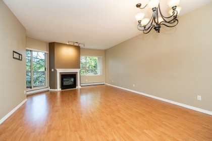 Photo 9 at 222 - 2109 Rowland Street, Central Pt Coquitlam, Port Coquitlam