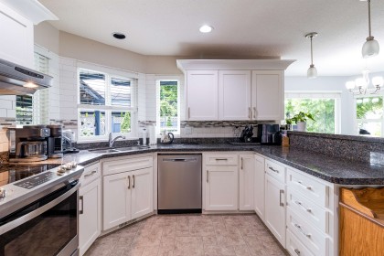 Photo 9 at 19660 Cedar Lane, Mid Meadows, Pitt Meadows