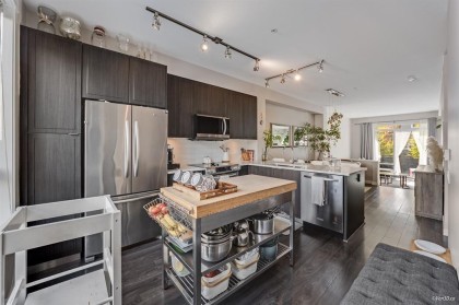 Photo 7 at 18 - 2358 Ranger Lane, Riverwood, Port Coquitlam