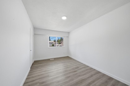 Photo 15 at 3654 St. Thomas Street, Lincoln Park PQ, Port Coquitlam