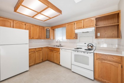 Photo 12 at 11484 207 Street, Southwest Maple Ridge, Maple Ridge