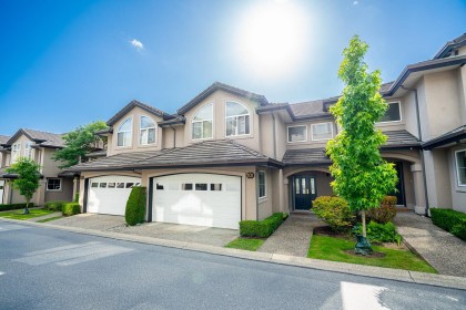 Photo 2 at 101 - 678 Citadel Drive, Citadel PQ, Port Coquitlam