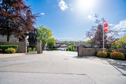 Photo 1 at 101 - 678 Citadel Drive, Citadel PQ, Port Coquitlam