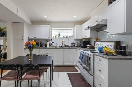 Photo 12 at 3425 Flint Street, Glenwood PQ, Port Coquitlam