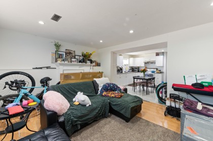 Photo 10 at 3425 Flint Street, Glenwood PQ, Port Coquitlam