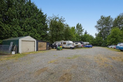 Photo 31 at 33539 Dewdney Trunk Road, Mission
