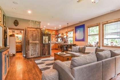 Photo 8 at 32955 Dewdney Trunk Road, Mission