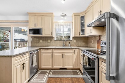 Photo 16 at 22700 Balabanian Circle, East Central, Maple Ridge