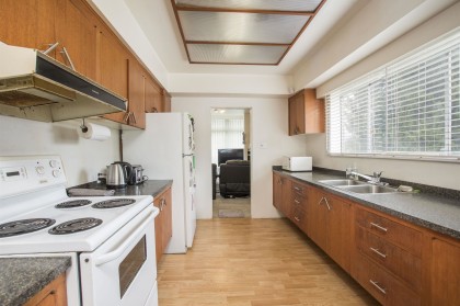 Photo 12 at 12393 Gray Street, West Central, Maple Ridge