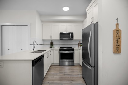 Photo 6 at 202 - 22577 Royal Crescent, East Central, Maple Ridge