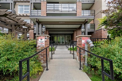Photo 31 at 202 - 22577 Royal Crescent, East Central, Maple Ridge