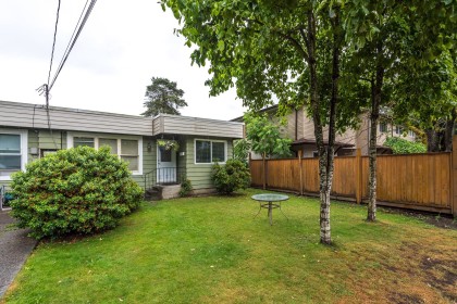 Photo 2 at 2031 Manning Avenue, Glenwood PQ, Port Coquitlam