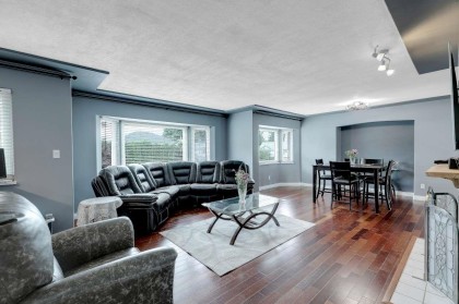 Photo 2 at 20140 Ashley Crescent, Southwest Maple Ridge, Maple Ridge