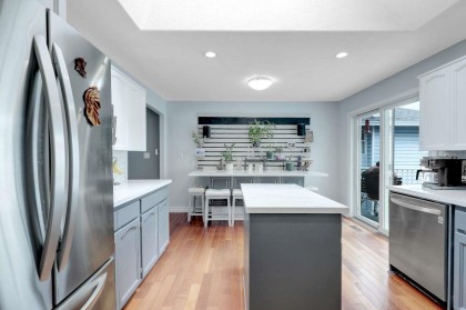 Photo 10 at 20140 Ashley Crescent, Southwest Maple Ridge, Maple Ridge