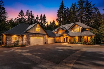 Photo 2 at 23669 128 Crescent, East Central, Maple Ridge