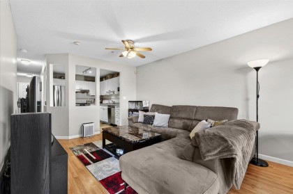 Photo 10 at 122 - 2678 Dixon Street, Central Pt Coquitlam, Port Coquitlam