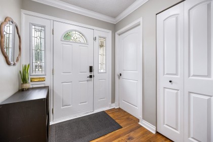 Photo 4 at 21678 Mountainview Crescent, West Central, Maple Ridge