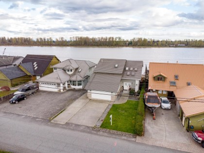 Photo 2 at 20346 Wharf Street, Southwest Maple Ridge, Maple Ridge