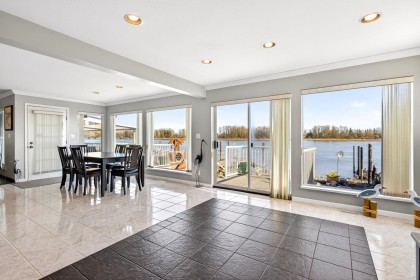 Photo 5 at 20346 Wharf Street, Southwest Maple Ridge, Maple Ridge
