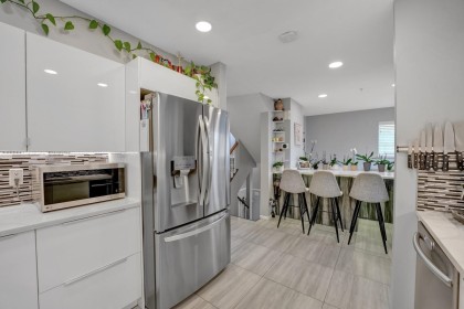 Photo 3 at 14 - 19160 119 Avenue, Central Meadows, Pitt Meadows