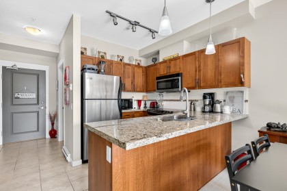 Photo 9 at 217 - 11950 Harris Road, Central Meadows, Pitt Meadows